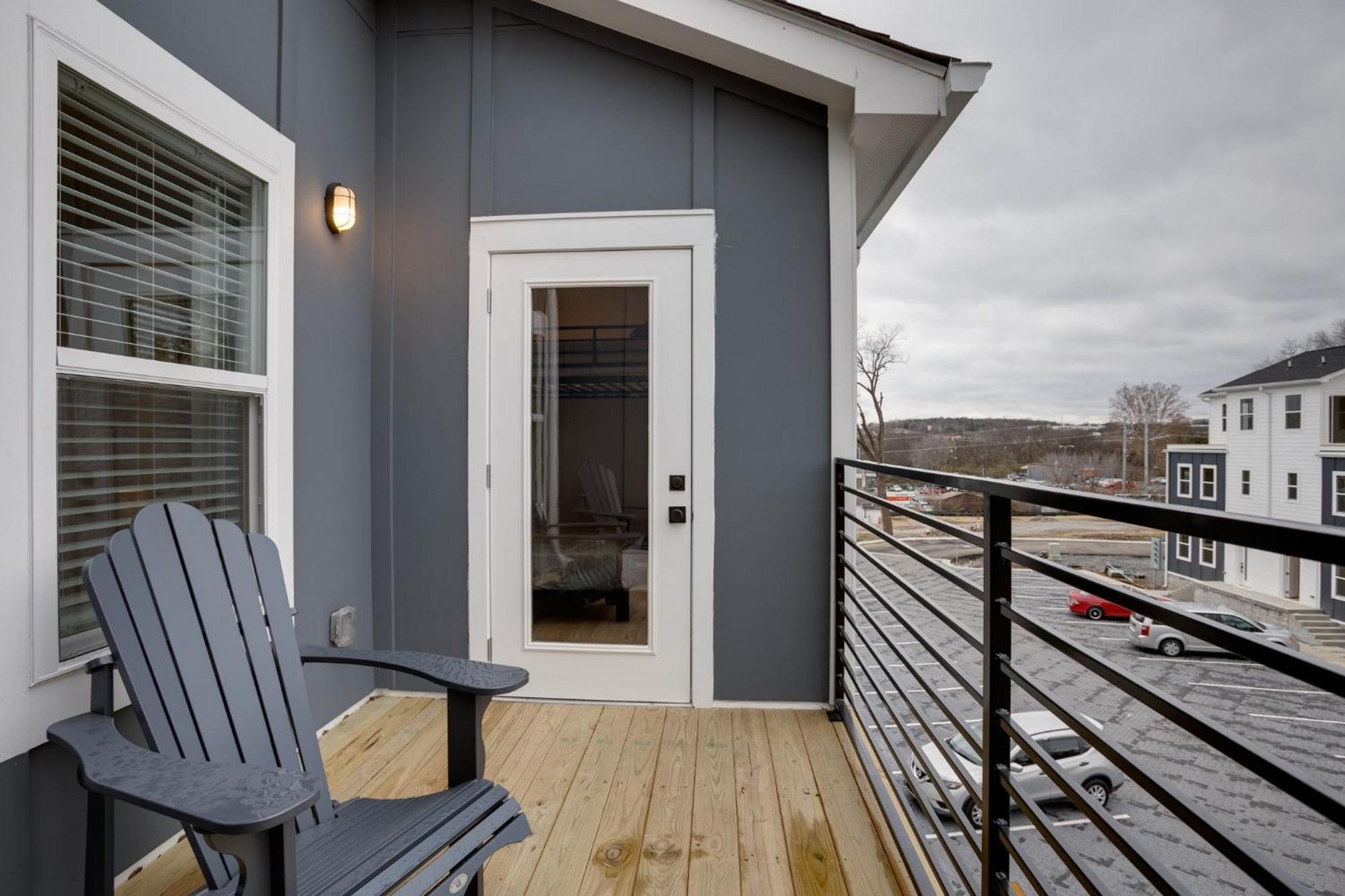 Modern Townhome, 10Min To Downtown! 8Min To Grand Ole Opry! Sleeps 8! Nashville Exterior foto